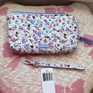 Vera Bradley RFID Wristlet - Sweet Treat Ditsy